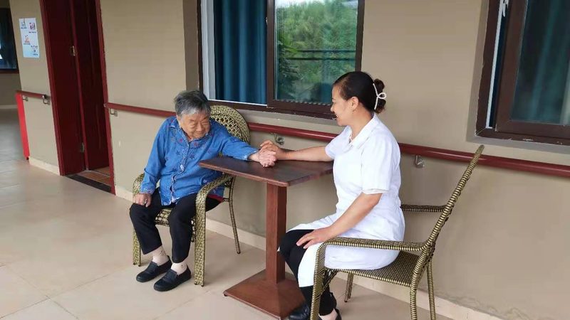 智慧养老服务加盟流程：如何选择与布局