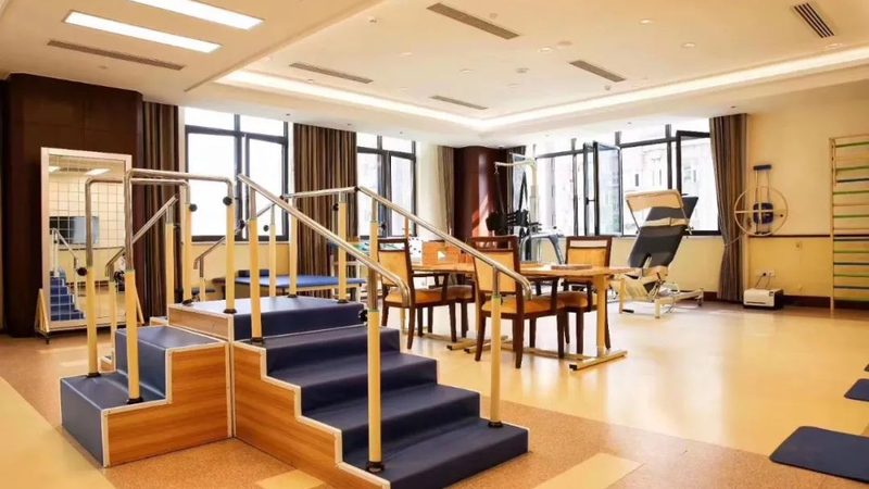 社区养老和敬老院，服务模式有何不同